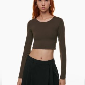 Babaton contour crew cropped brown size small